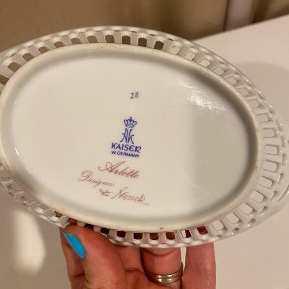 Kaiser Germany Arlette Pattern Pierced‎ Dish by K. Nossek 7x4.5 - Picture 1 of 4
